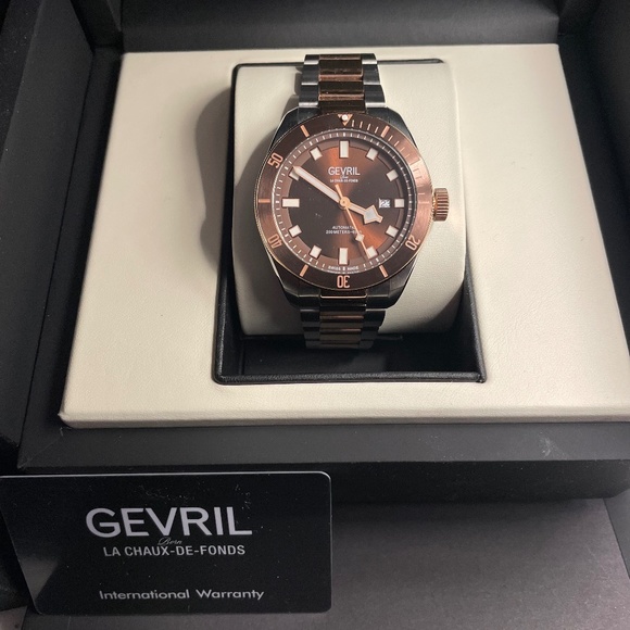 Gevril Pier 90 Automatic Watch - Picture 1 of 9